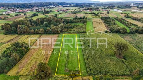 Poljoprivredna parcela 4812 m2 s pristupnim putem, Jakovlje