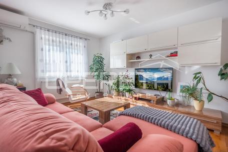 Prodaja, Kuća, Jelkovec, Ivana Sandelića, Samostojeća, 400m2