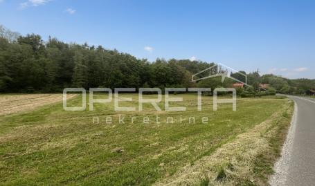 Pila , Pila, 1.233,00 m2, 34.501,00 EUR
