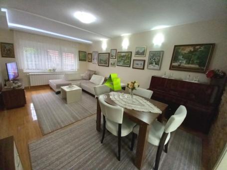 Renovirana kuća u centru Paraćina ID#6806