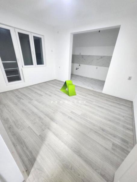 Kompletno renovirana kuća u Gornjem Komrenu ID#7279