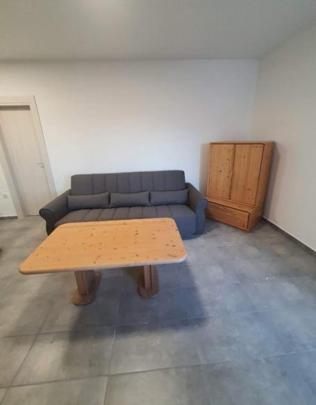 NOVI SAD - SALAJKA - 44.00 m2