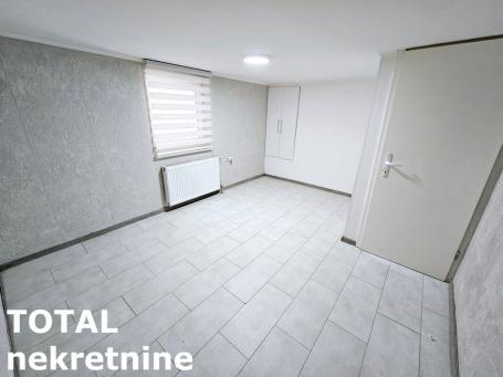PETROVARADIN - PETROVARADIN - 50.00 m2