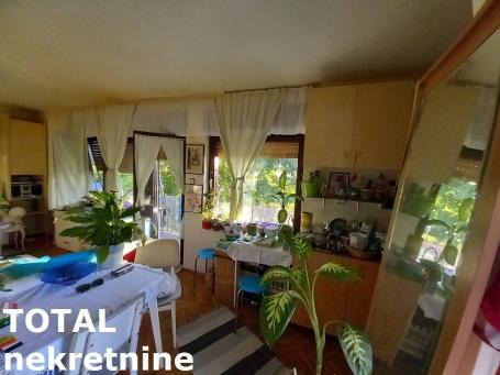 SREMSKA KAMENICA - CARDAK - 177.00 m2