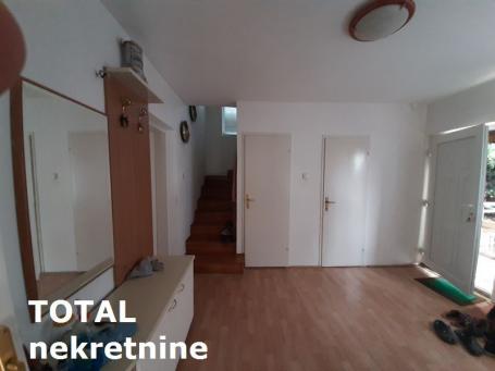 SREMSKA KAMENICA - CARDAK - 220.00 m2