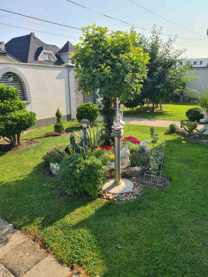 KUĆA U VETERNIKU, MOŽE ZAMENA ZA STAN
