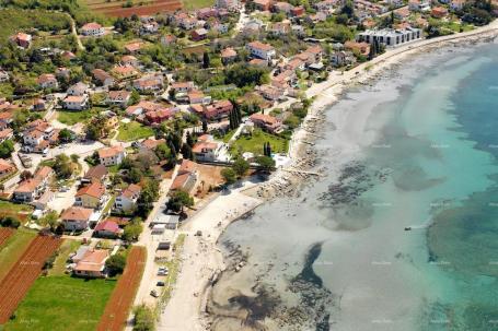 Bauland Umag Zambratija. Verkauf von Baugrundstücken. Unmittelbare Nähe zum Meer.