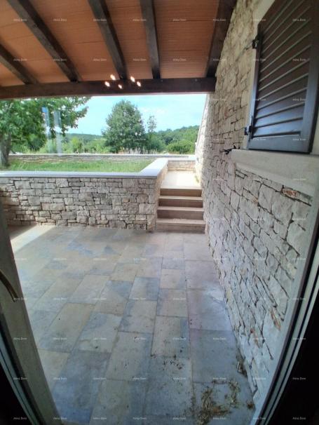 Haus Verkauf - Luxushaus auf großem Grundstück mit Pool, Wellnessraum und Fitnessraum, Poreč!