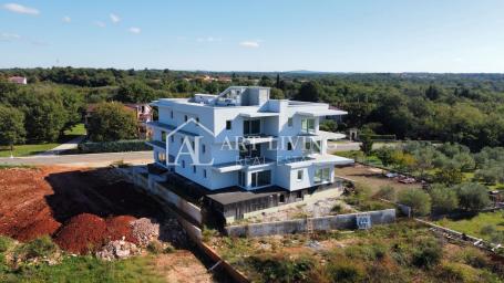Umag, Umgebung – Attraktive Zweizimmerwohnung mit Gemeinschaftspool, 400 m vom Meer entfernt