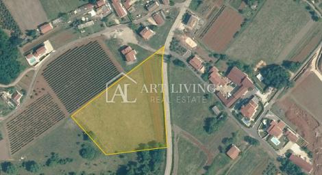 Poreč und Umgebung – großzügiges Baugrundstück in ruhiger und schöner Lage