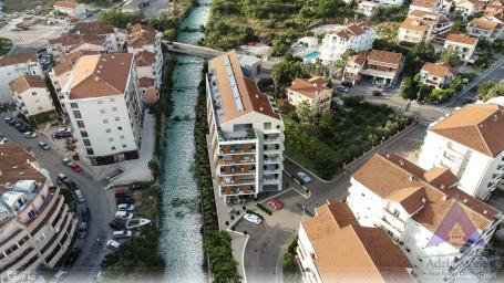 Prodaja stanova u luksuznoj zgradi, Budva, Rozino