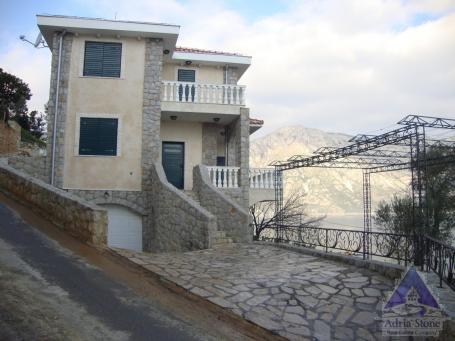 Prodaja, Hotel, 235m2 , KOSTANJICA