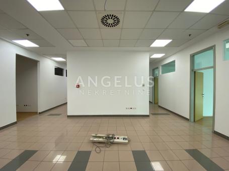 Business premise Buzin, Novi Zagreb - Istok, 400m2