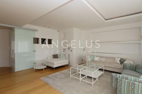 Flat Pantovčak, Gornji Grad - Medveščak, 256m2