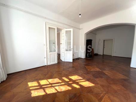 Zagreb, Centre - Radićeva Straße, 7  Büros, rent 152m2