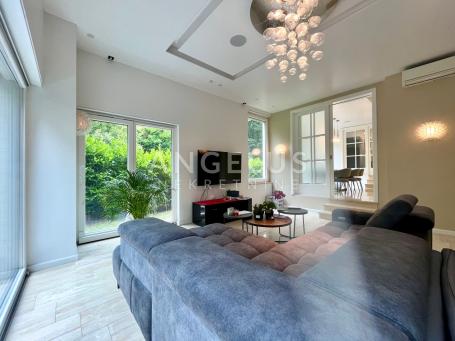 Zagreb, Remete- Luksuzna villa 440m2 s bazenom i liftom