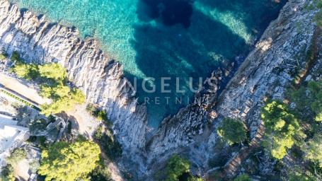 Šolta - građ. zemljište sa pogledom na more, 867 m2, PRODAJA