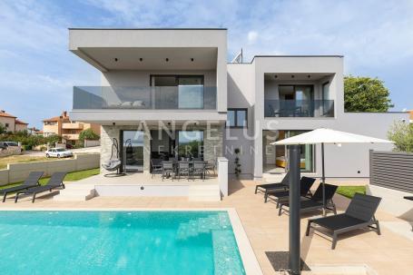 Istrien, Ližnjan - Moderne Villa mit Meerblick, langfristig