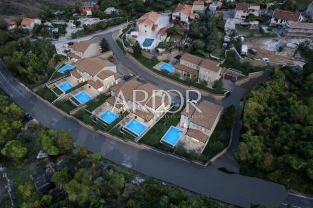 Otok Krk, zemljište sa projektom za resort sa villama