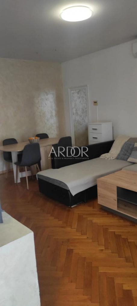 Omišalj, prostrani apartman u blizini mora