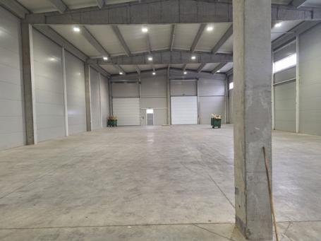 ZEMUN AUTOPUT BG-NS 1700m2 , 20 ARI ,7600e