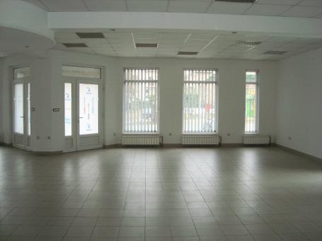 ZEMUN GALENIKA 200m2 , 1600e