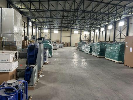 ZEMUN DOBANOVACKA PETLJA 1700m2 , 6000e