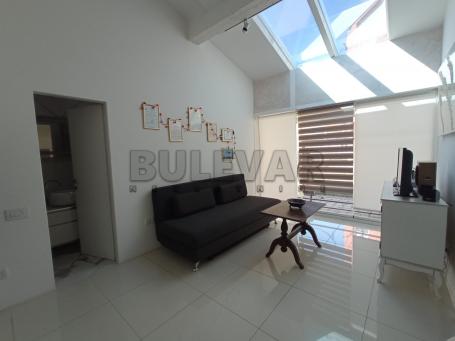 Izdaje se kancelarijski prostor u Donjem Komrenu, 50m2