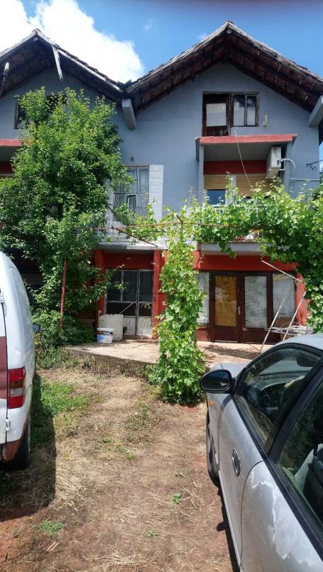 Porodična kuća u Gornjem Barbešu