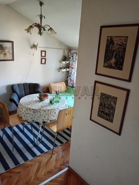 Super ponuda! Prelep trosoban stan, 83m2 + 2 lođe 12 m2, 4. sprat, kod Tehničkih fakulteta