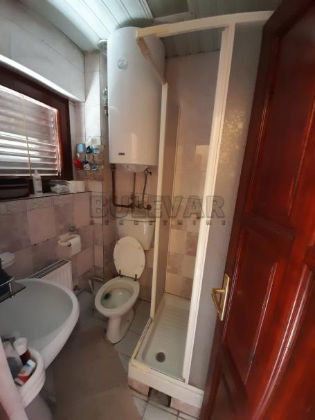 U PONUDI KUĆA U NIZU NA  ZLATIBORU  153 m2  230.000 eura