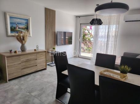 Najam do sezone, 2 sobe Kaštel Sućurac
