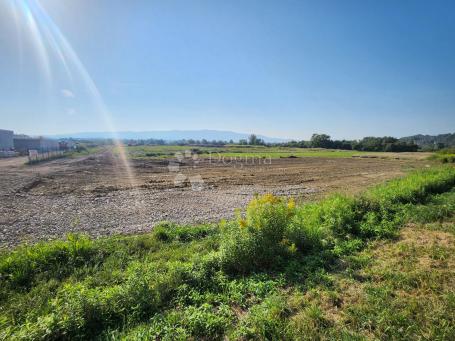 Zemljište 4.176m² uz staru Zagorsku magistralu