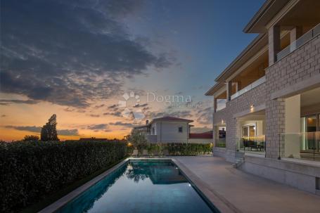 LUXURY OASIS 1.5 KM FROM THE SEA