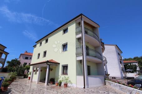 Kuća sa apartmanima