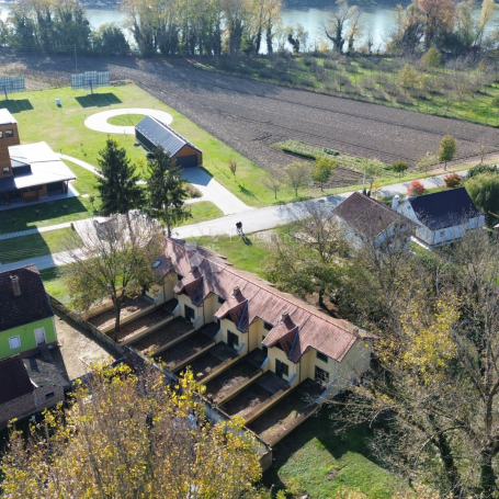Apartment Križnica, Pitomača, 320m2