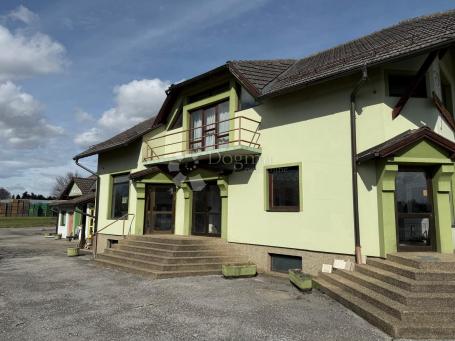Business premise Biškupec, Varaždin, 649m2