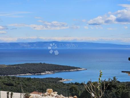 PRILIKA! Samostojeća kućica na 3km od plaže