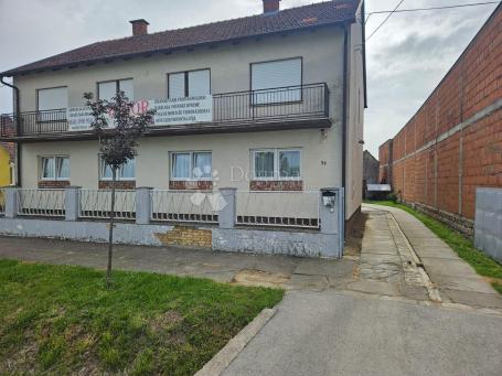 SNIŽENO!!Kuća s karakterom i mogućnostima  u Otoku!