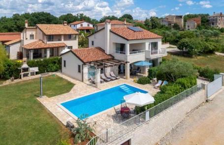 Poreč okolica, atraktivna vila s 3 spavaće sobe, pogled more