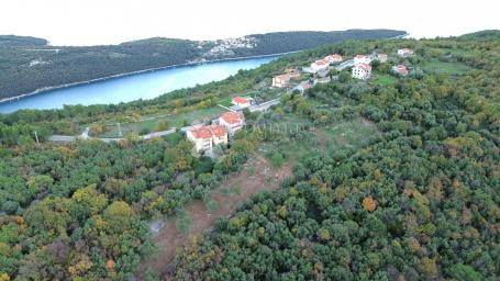 LABIN, okolica, , poljoprivredno zemljište (MASLINIK I ŠUMA) , graniči sa građevinskim, SAMO U NAŠOJ