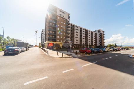 Poslovni prostor 153m2 + 2 garaže, Stari Aerodrom - Podgorica