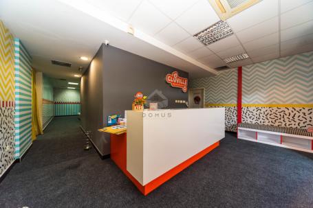 Poslovni prostor 375m2, Obala Morače - Podgorica