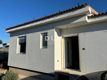ISTRA, PULA - Montažna prizemnica- ROH BAU blizu grada! MOGUĆNOST ZAMJENE ZA STAN!