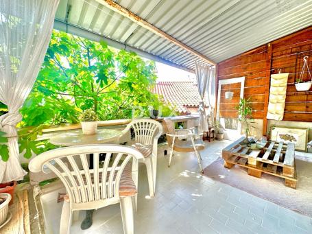 ISTRIA, PULA - Investment house above the Arena - OPPORTUNITY!!