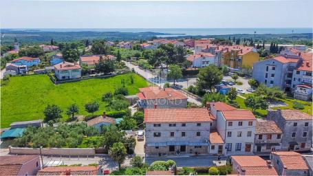 Poreč, okolica, istarska kamena kuća sa puno potencijala na super lokaciji!