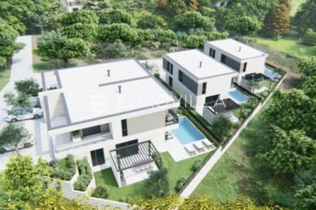 Valtura, moderna dvojna kuća neto korisne površine od 188 m² u roh bau fazi gradnje