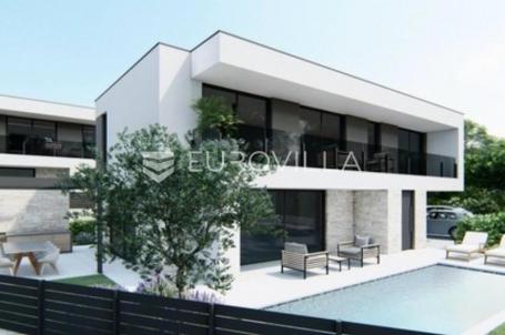 Ližnjan, Valtura moderna samostojeća kuća oznake D od 167 m² na uređenoj okućnici