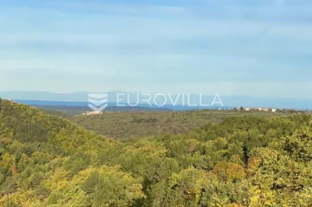 Istra, Grožnjan, građevinsko zemljište s panoramskim pogledom na more