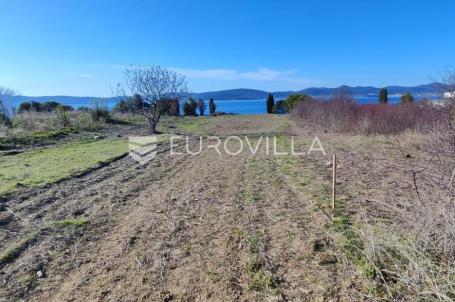 Zadar, Arbanasi, građevinsko zemljište 2. red do mora
